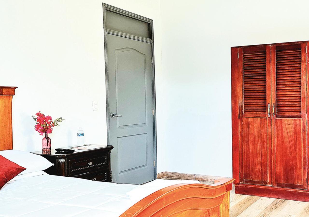 فالي ديه أنجيليس Hotel Cocoview, Bar & Restaurante المظهر الخارجي الصورة
